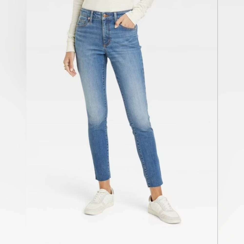 Universal Thread 14 High Rise Raw Hem Jeans